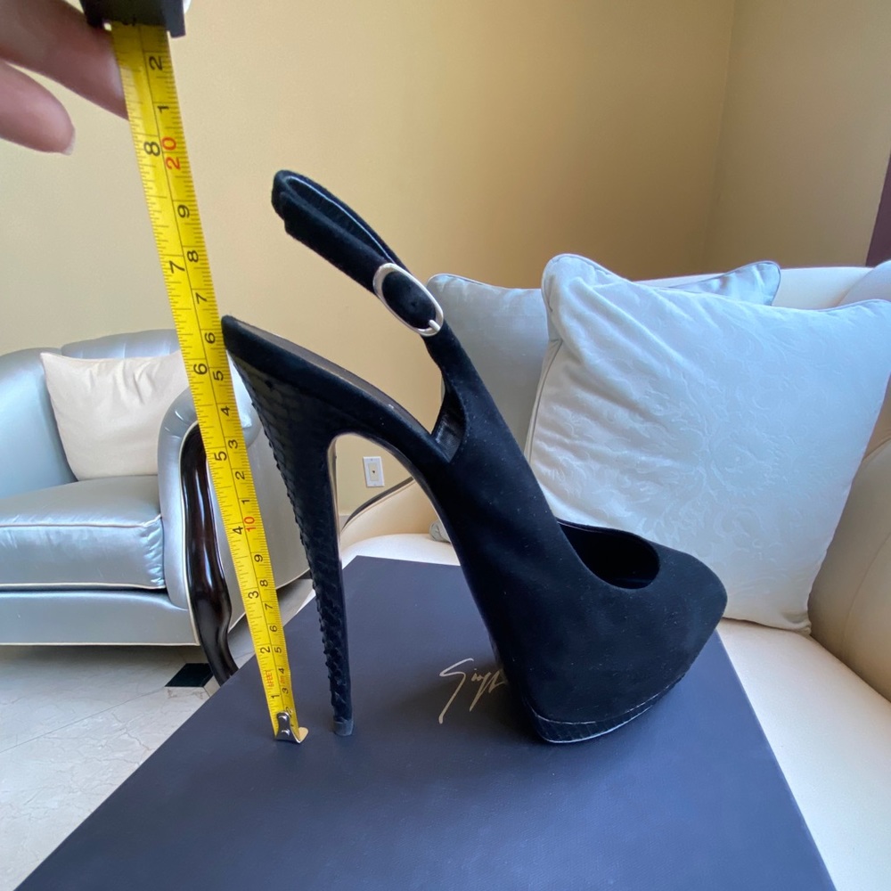 Giuseppe Zanotti black suede shoes (worn once) - Picture 6 of 6